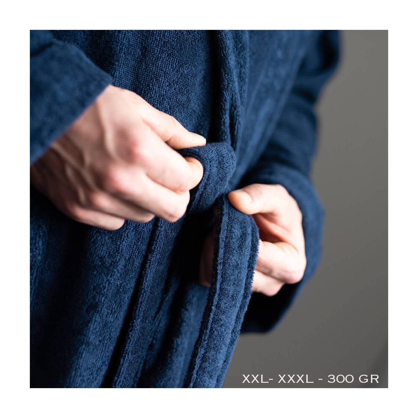 SOFFICEPIUMA® Accappatoio in spugna con Cappuccio e 2 Tasche Art. SOFT