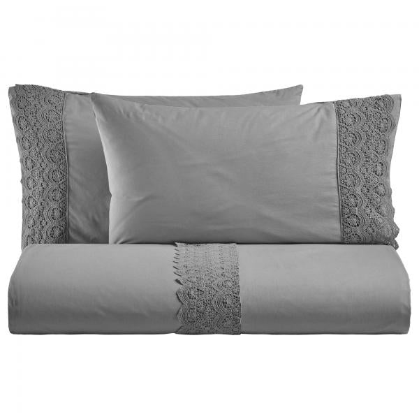 BiancoPerla PARURE COPRIPIUMINO in cotone Stone Washed con balza in macramè art. CANASTRA