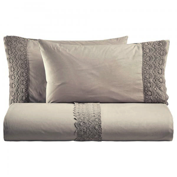 BiancoPerla PARURE COPRIPIUMINO in cotone Stone Washed con balza in macramè art. CANASTRA