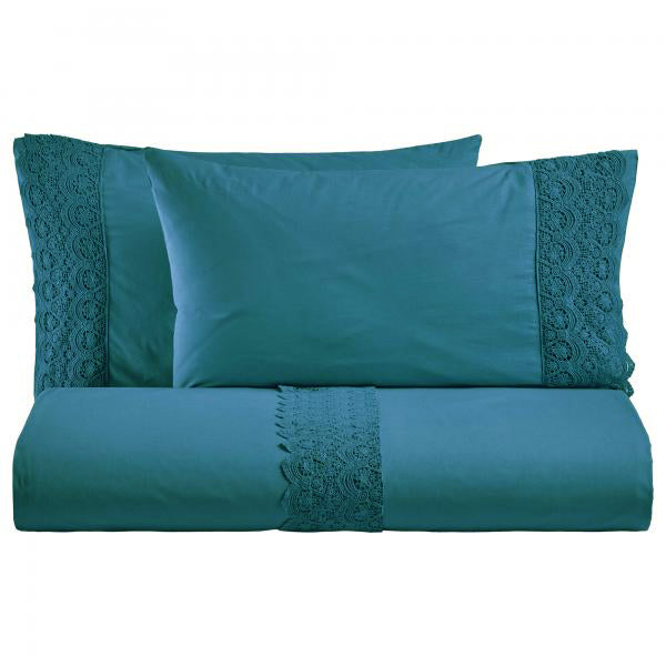 BiancoPerla PARURE COPRIPIUMINO in cotone Stone Washed con balza in macramè art. CANASTRA