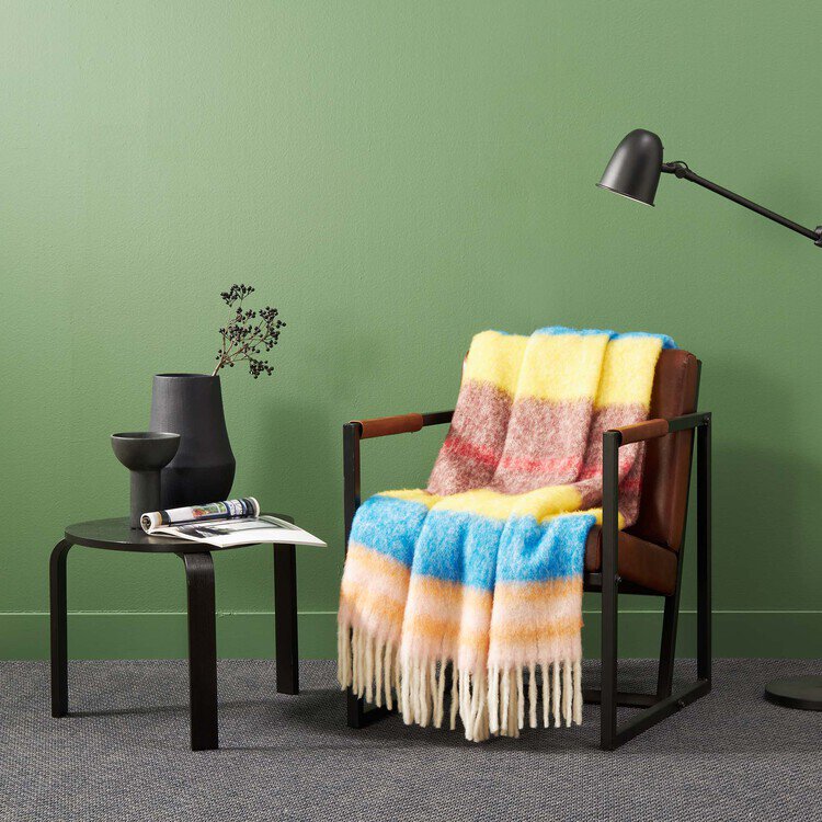 Bassetti Plaid in tinto filo bouclé garzato con frange libere 130x170 art. PLAID PELUCHE BEIGE