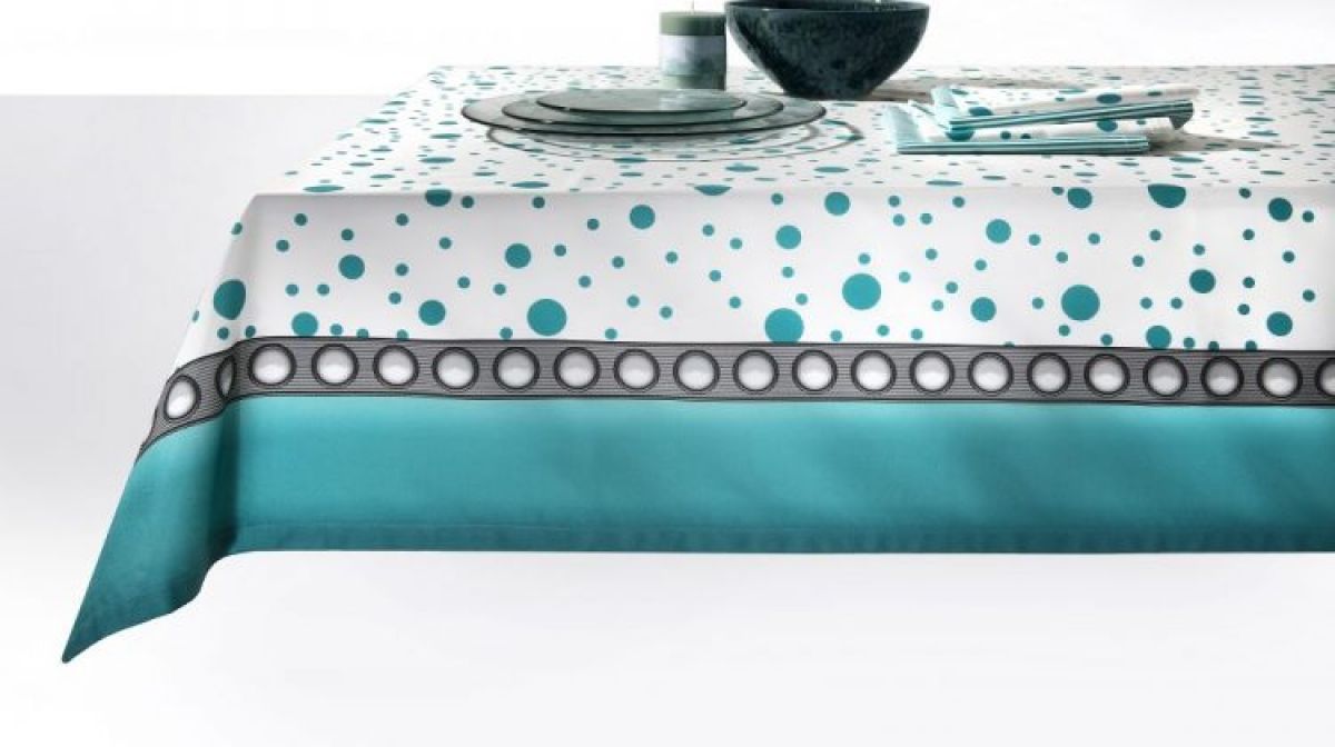 soffice piuma sofficepiuma snowfall efesto tovaglia mirabello 1 1576169352 thumbs 1200