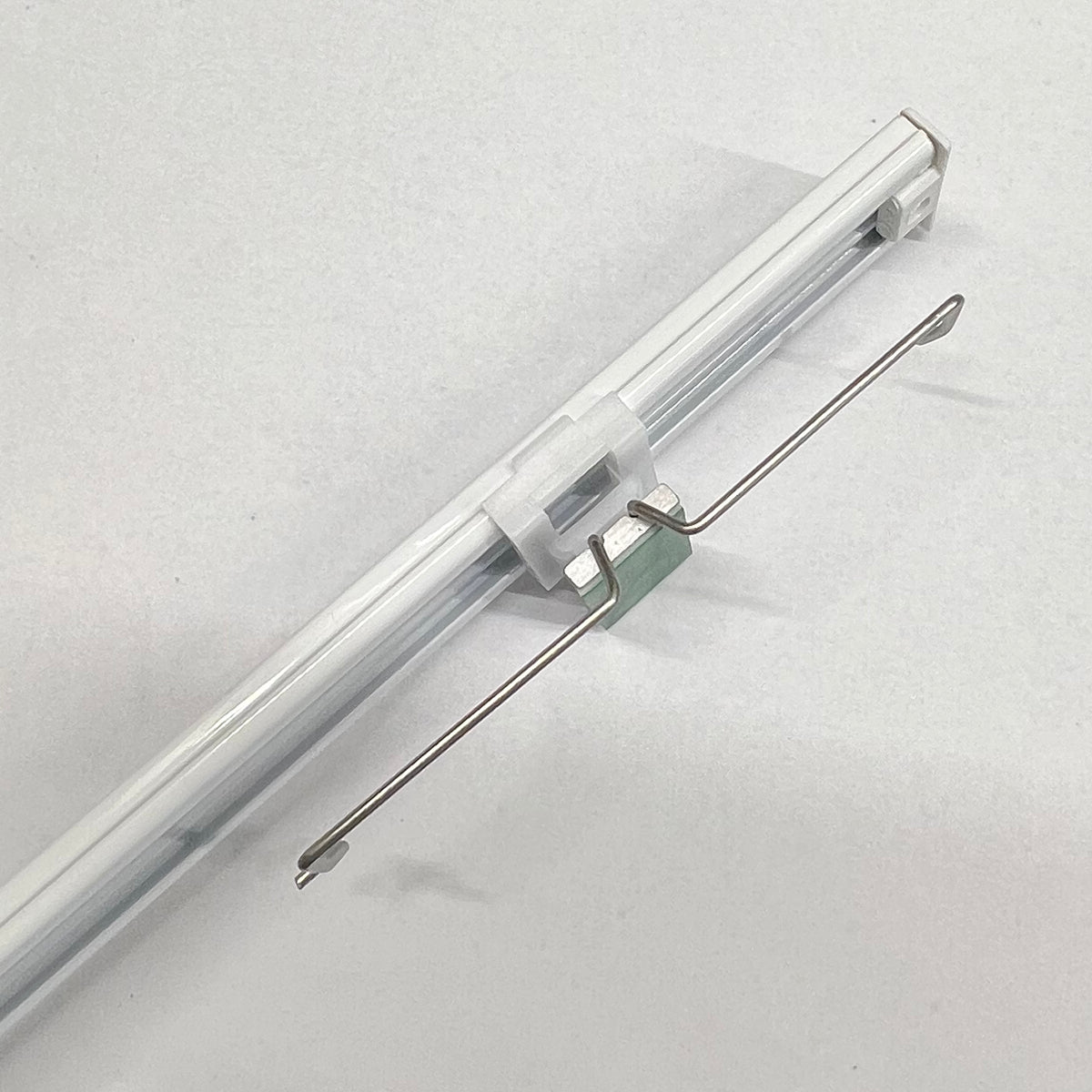 Telaio per Tenda a Pannello a vetro NO FORO preserva i tuoi infissi